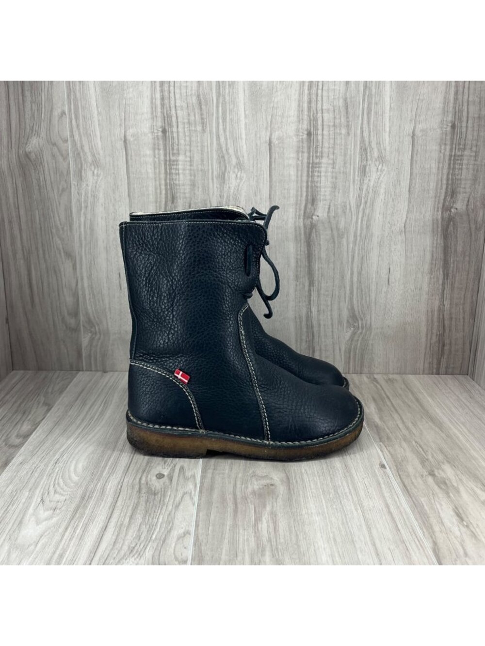 Duckfeet Arhus Boots Womens EU 39 Black Leather Lined Winter Crepe Sole Shoes